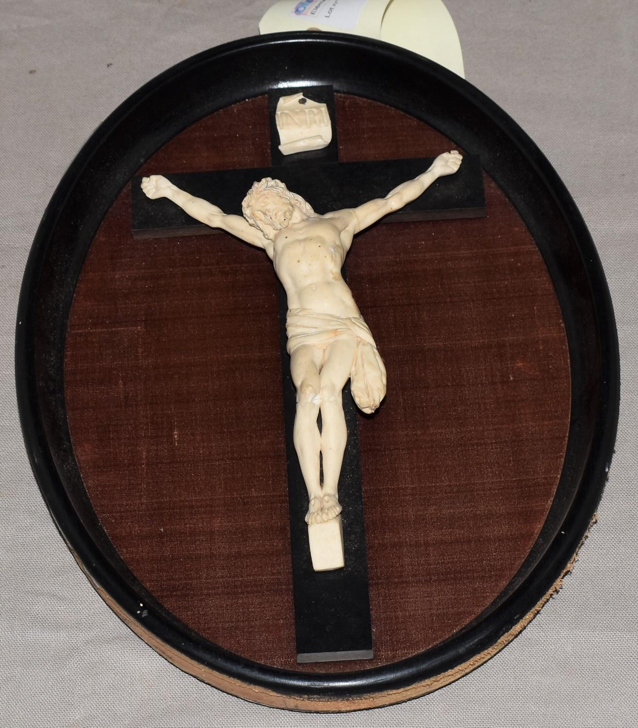 croix encadrée