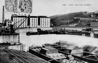 Gare d'eau de Vaise de la Compagnie Générale de Navigation HPLM actuellement stade Boucaud