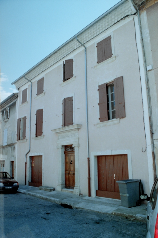 les maisons de la commune de Taulignan