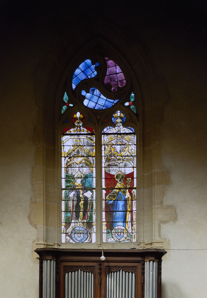Verrière : saint Grégoire, saint Augustin (baie 11), verrière à personnages