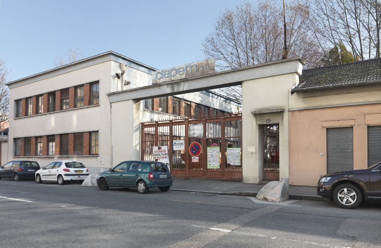 Usine de produits chimiques dite société chimique de Gerland et Usine de matériel électroménager dite Confort rationnel par l'électricité, puis Société Générale d'appareillage électrique actuellement la CIAPEM - Fagor-Brandt