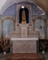 Revêtement mural et niche de la chapelle de la Vierge