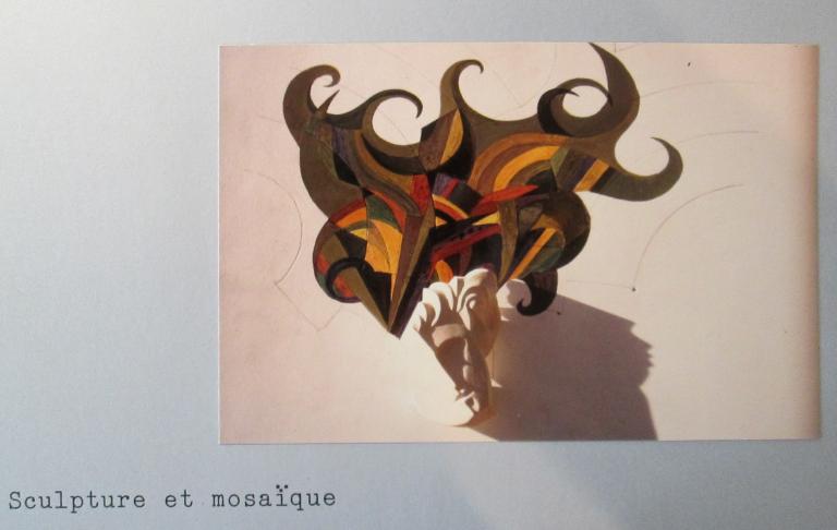 Sculpture et mosaïque : sans titre
