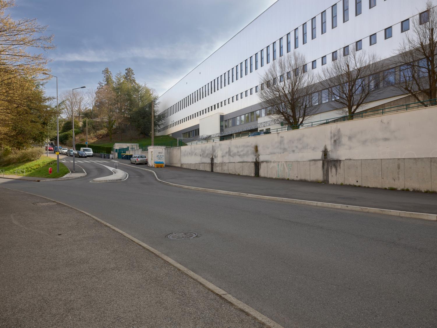 Lycée technique La Métare, actuellement lycée professionnel Benoît-Fourneyron