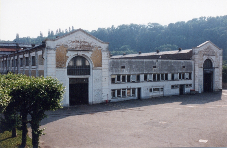 Ateliers de fabrication, Anciennes halles