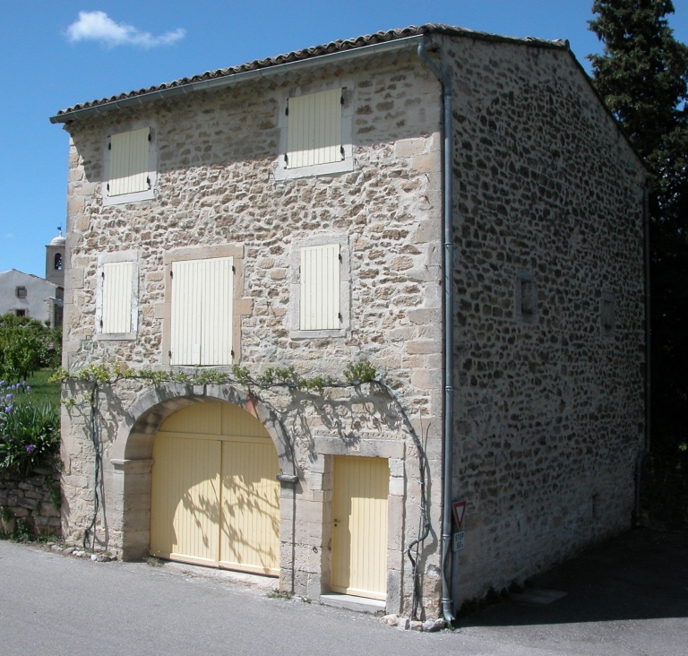 Les maisons de la commune de Colonzelle