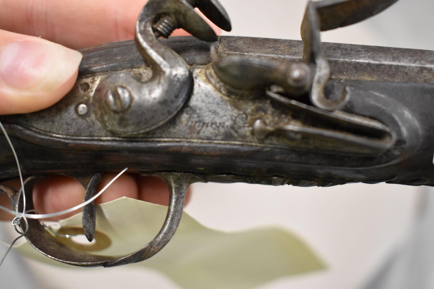 Pistolet n°2 d'une paire