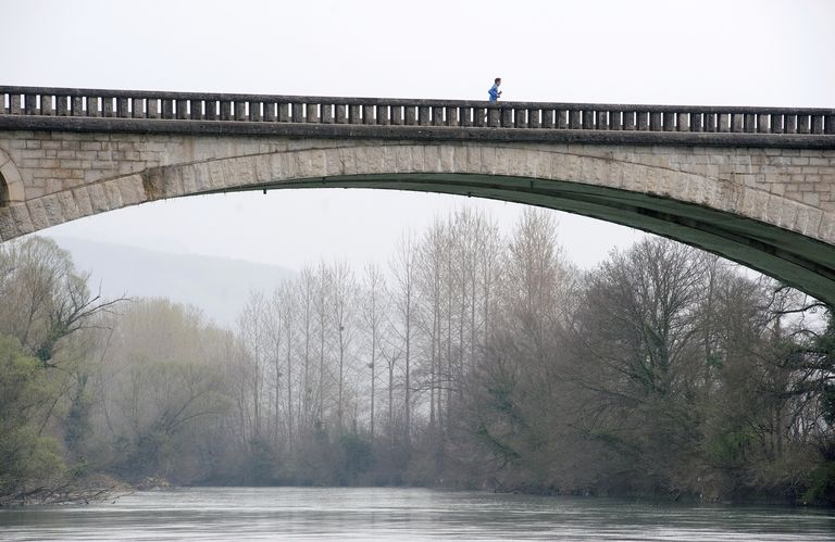 Pont routier de Lagnieu