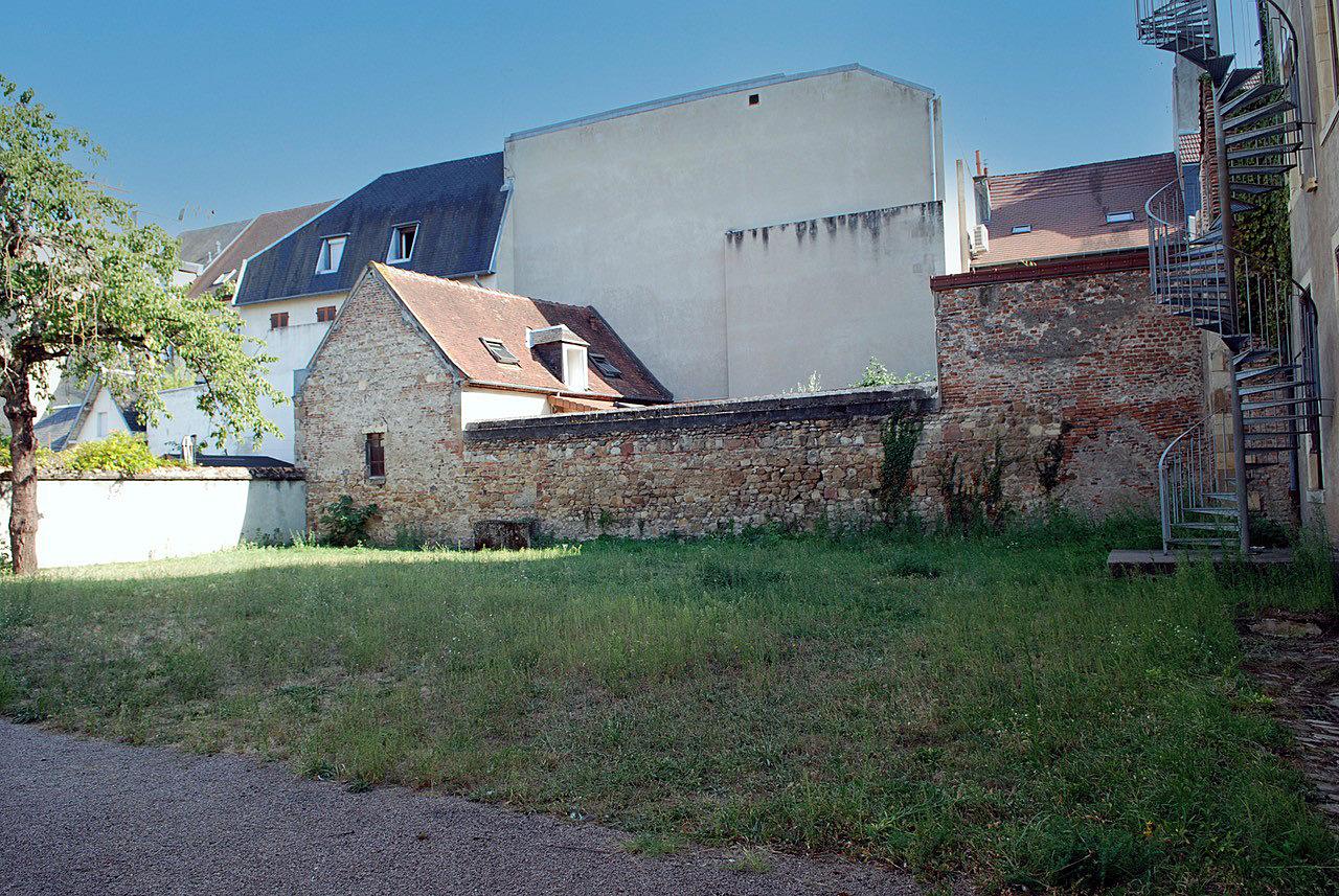 Collège de jésuites dit collège Sainte-Marie, puis école centrale, actuellement palais de justice