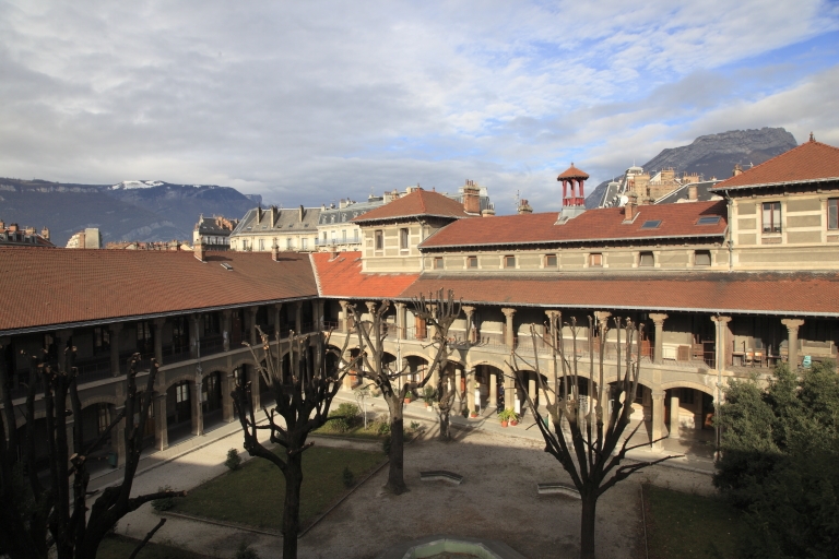 Lycée de garçons, actuellement lycée Champollion