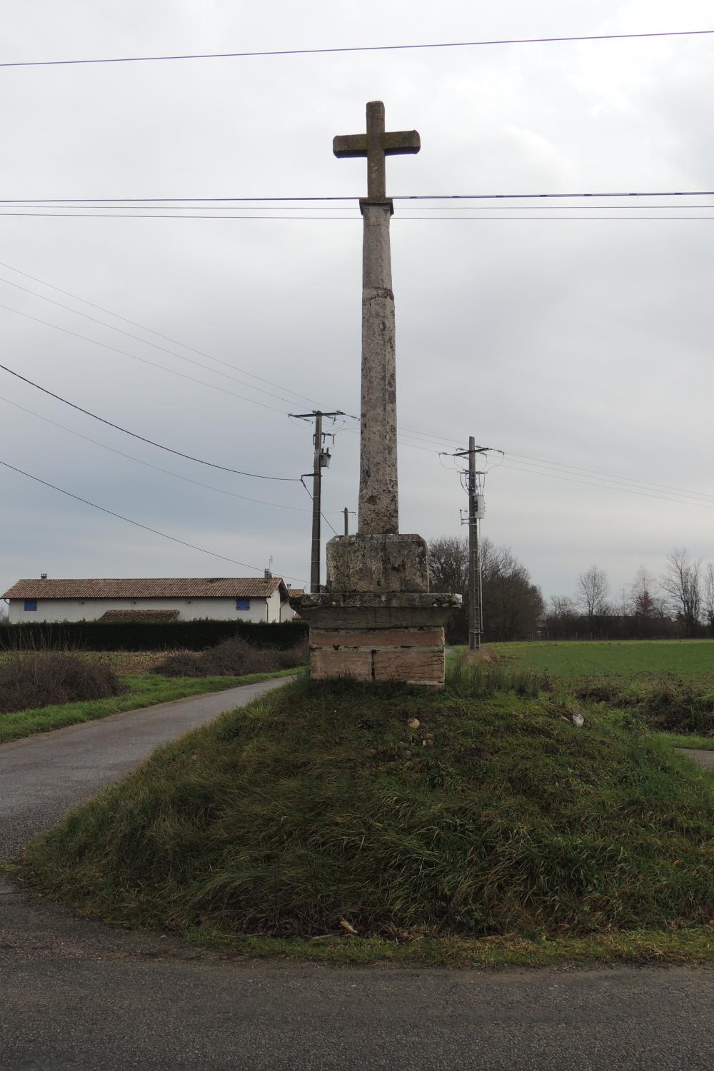 Croix de chemin de Chanteins (n° 2)