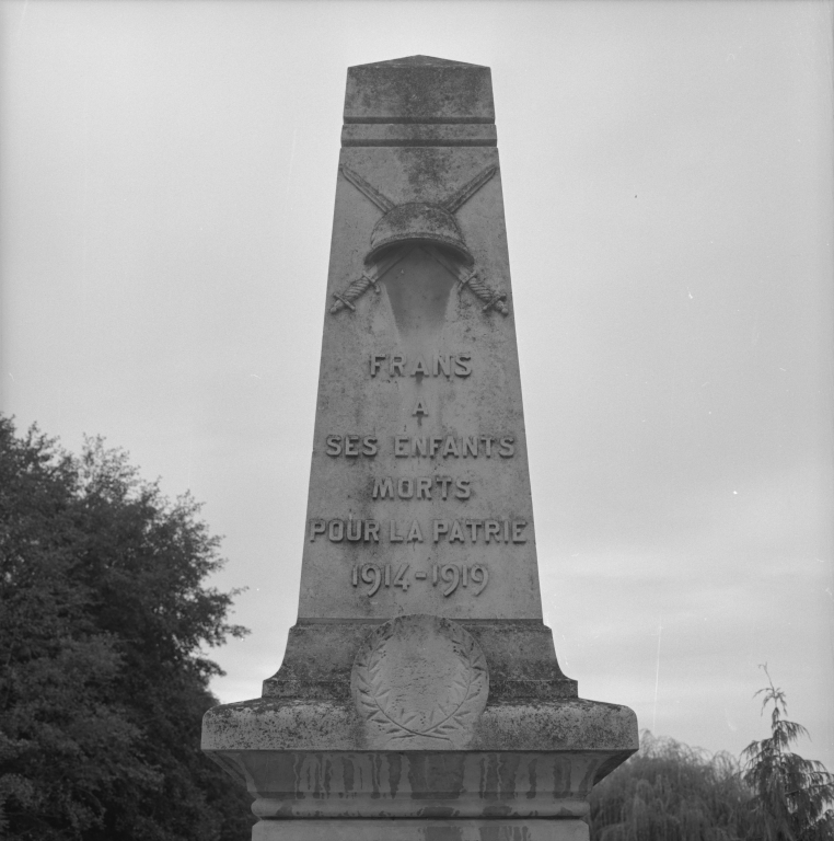 Les monuments aux Morts de la Guerre de 1870, de la Guerre de 1914-1918, de la Guerre de 1939-1945, de la Résistance, de la Guerre d'Indochine et de la Guerre d'Algérie dans le canton de Trévoux