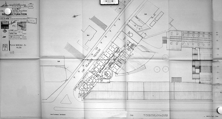 Ecole de métiers des industries métallurgiques et atelier-école, puis lycée technique des industries métallurgiques et lycée d'enseignement professionnel, actuellement lycée Hector-Guimard - Lycée des Métiers, Transformations des matériaux