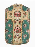 chasuble, étole, manipule, voile de calice, bourse de corporal : ornement vert