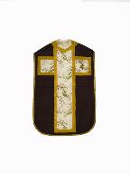 chasuble : ornement noir ou prune