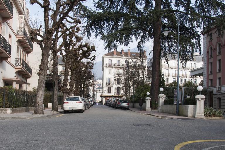 Avenue des Fleurs