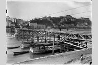 La construction du pont de la Boucle. Les premières structures du tablier. Photogr., [1902] (Arch. mun. Lyon. 15 Ph 1805)