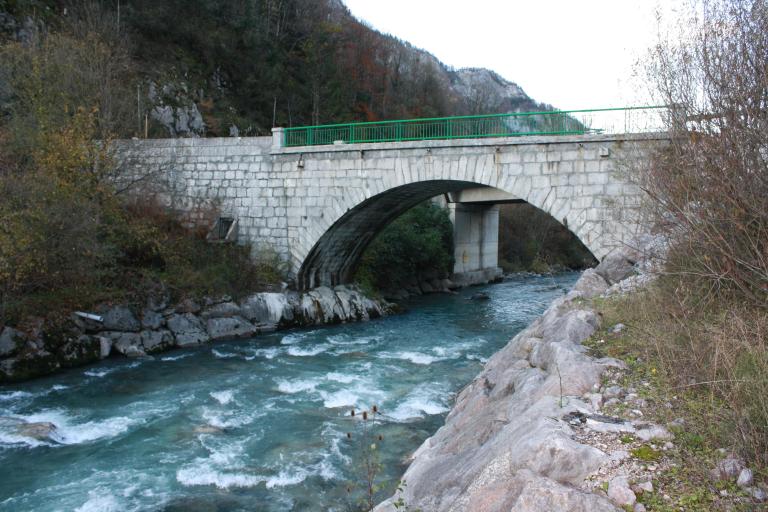 Ancien pont de Gys