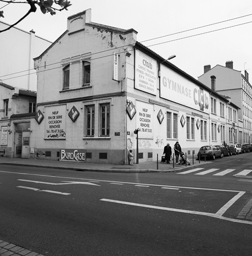 Usine de pâtes alimentaires dite Société Régia actuellement gymnase Club et magasin de commerce