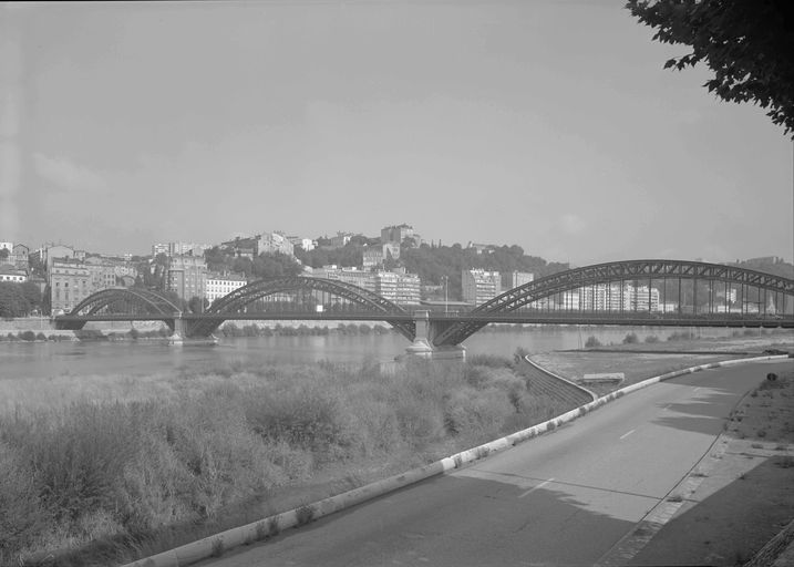 Pont routier de la Boucle, puis pont routier Winston-Churchill (détruit)