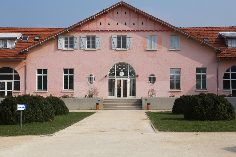 Immeuble à logements, dit phalanstère de la Viscamine puis colonie de vacances, actuellement lycée d’enseignement général Pierre-du-Terrail