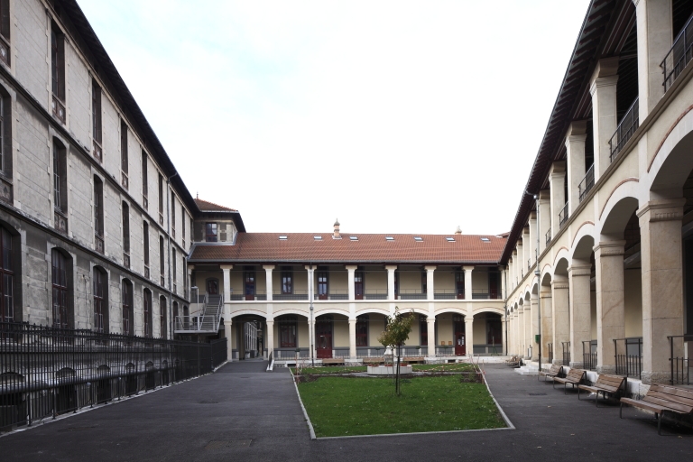 Lycée de garçons, actuellement lycée Champollion
