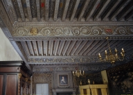 Plafond peint de la pièce dite "chambre de Claude d'Urfé" et fragments déposés