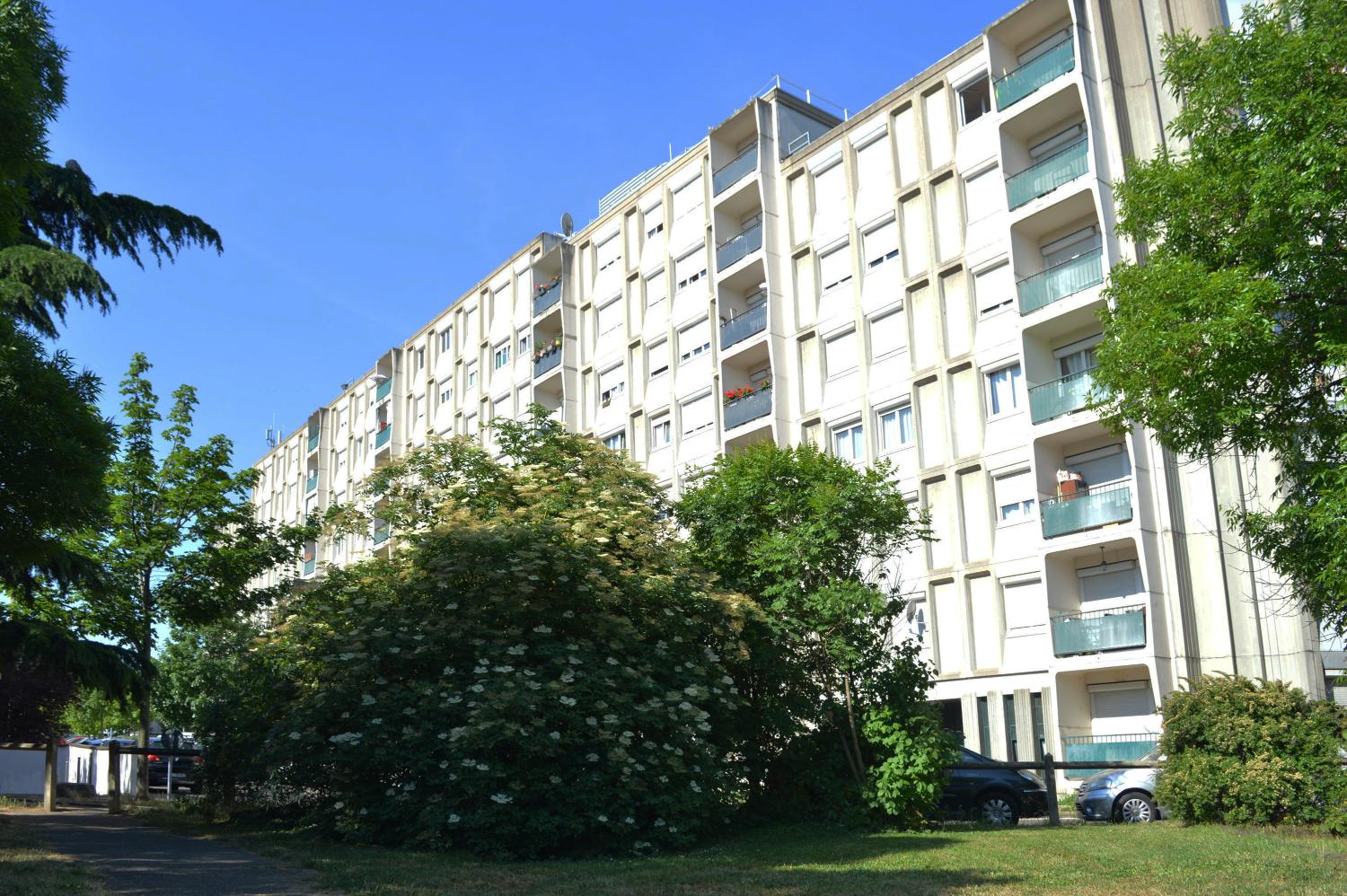 Cité ouvrière P.L.M. Les Marronniers actuellement Résidence Les Marronniers (HLM 1978)