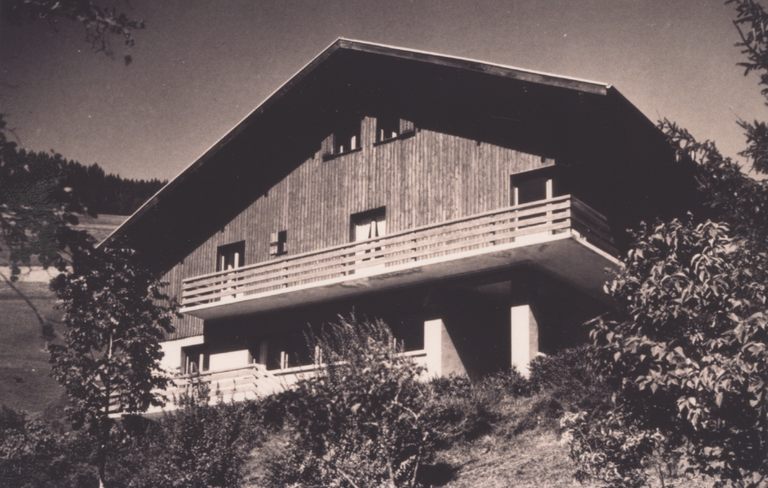 Maison, dite chalet le Coteau