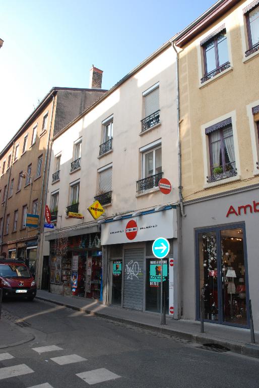 Immeuble-atelier, actuellement immeuble à logements