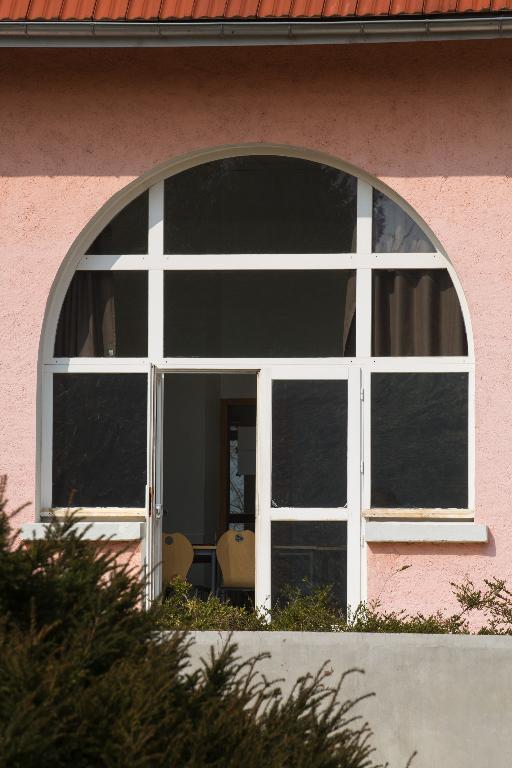 Immeuble à logements, dit phalanstère de la Viscamine puis colonie de vacances, actuellement lycée d’enseignement général Pierre-du-Terrail