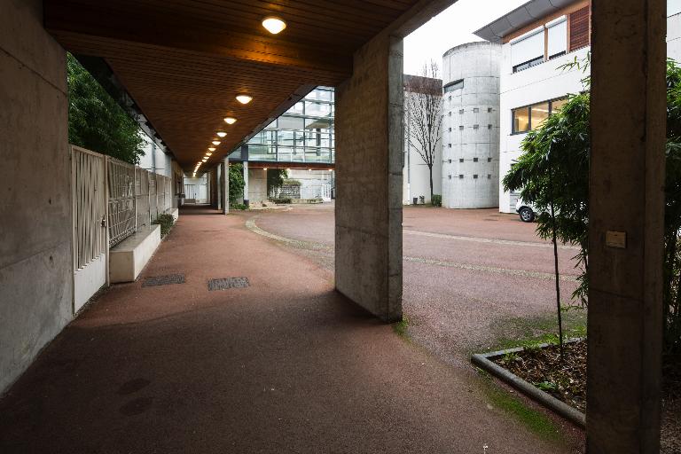 Lycée d'enseignement général et technologique Robert-Doisneau