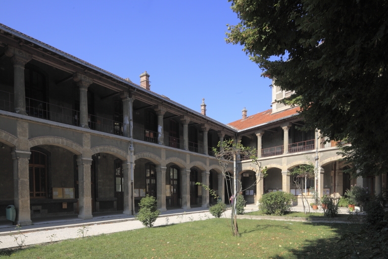 Lycée de garçons, actuellement lycée Champollion