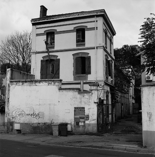 Brasserie de la méditerranée puis Velten actuellement Usine textile