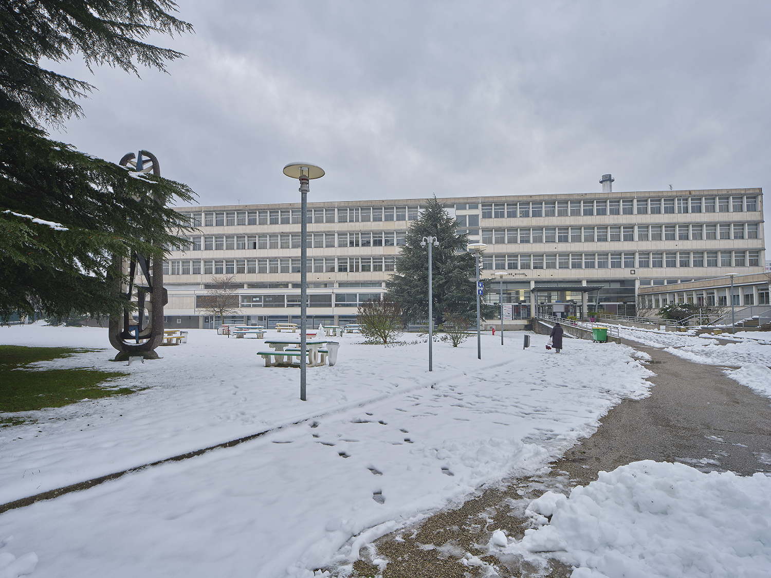 Lycée polyvalent Louise-Michel