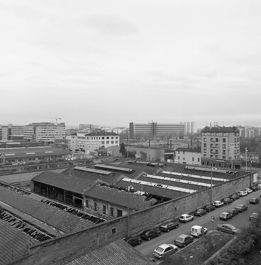 Usine de matériel ferroviaire Les Etablissements de l'Horme et de la Buire puis Usine de construction automobile les Chantiers de la Buire actuellement théâtre des Alphodèles