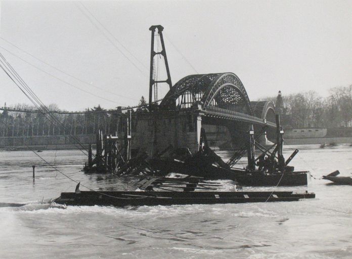 Pont routier de la Boucle, puis pont routier Winston-Churchill (détruit)