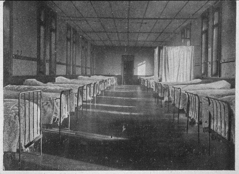Lycée de garçons, actuellement lycée d'enseignement secondaire et supérieur Claude-Fauriel
