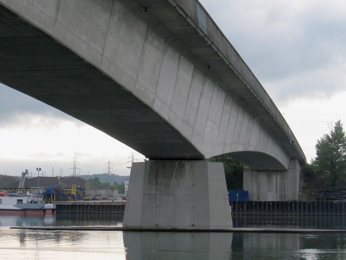 Pont routier de Sablons