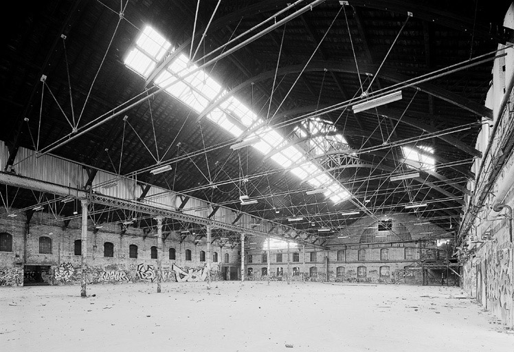Usine d'instruments de mesure Falcot, Mairet et Cie puis Usine d'embouteillage Sté Guichard-Perrachon-Casino dite les Chais Beaucairois actuellement société Pathé-ciné