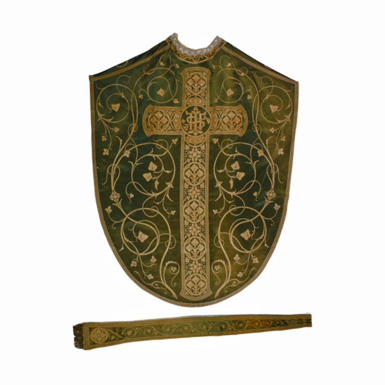 chasuble, étole : ornement vert