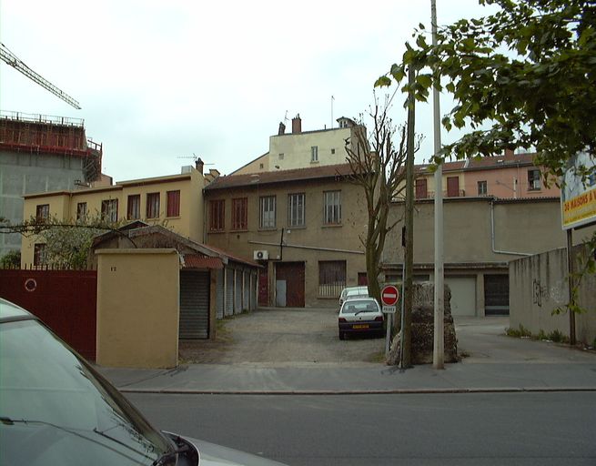 Garage de réparation automobile