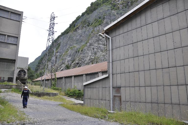 centrale et barrage de Pierre-Eybesse, basse vallée de la Romanche et usine des Clavaux, Compagnie Universelle d'Acétylène et d'Electrométallurgie (CUAEM) puis Pechiney actuellement Ferro Pem