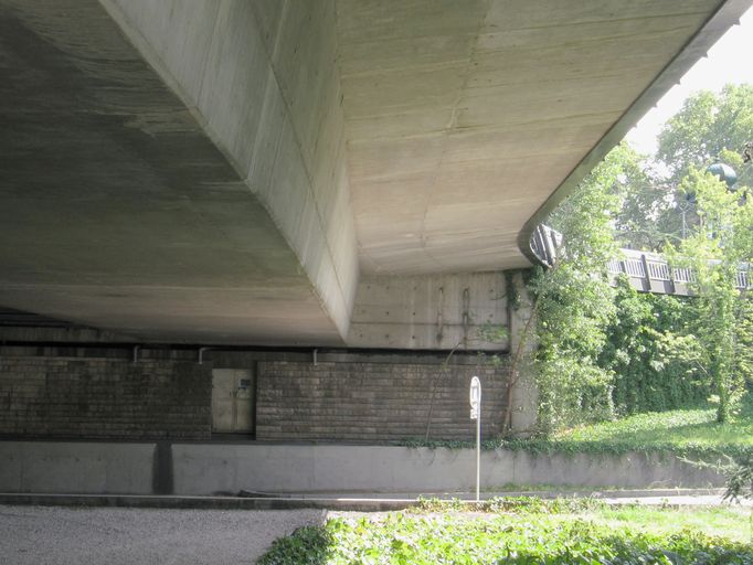 Pont routier Winston-Churchill