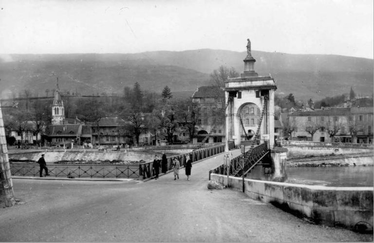 Pont routier dit pont suspendu de Seyssel ou pont de la Vierge noire
