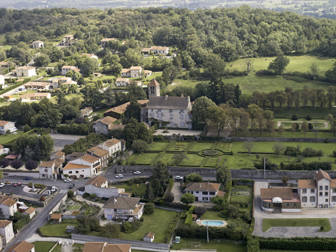 Présentation de la commune de Chalain-d'Uzore