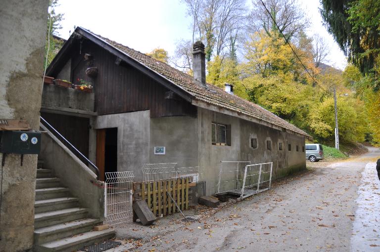 Moulins de Dhéré actuellement maison d'habitation et chenil