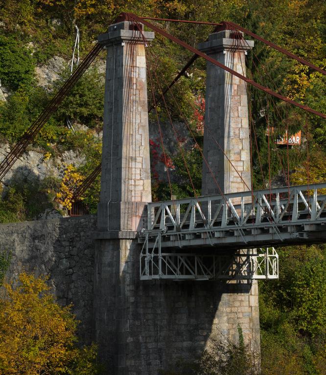 Pont suspendu dit pont de l'Abîme
