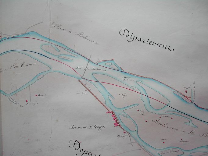 Ensemble des bacs à rames, ensemble des bacs à traille de Rochemaure (disparus)