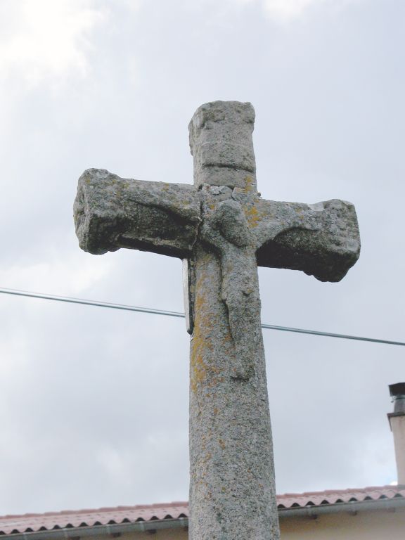 Croix monumentale de la famille Griot